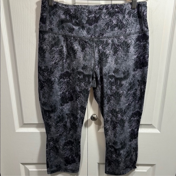 Patagonia camouflage print leggings - Picture 2 of 8
